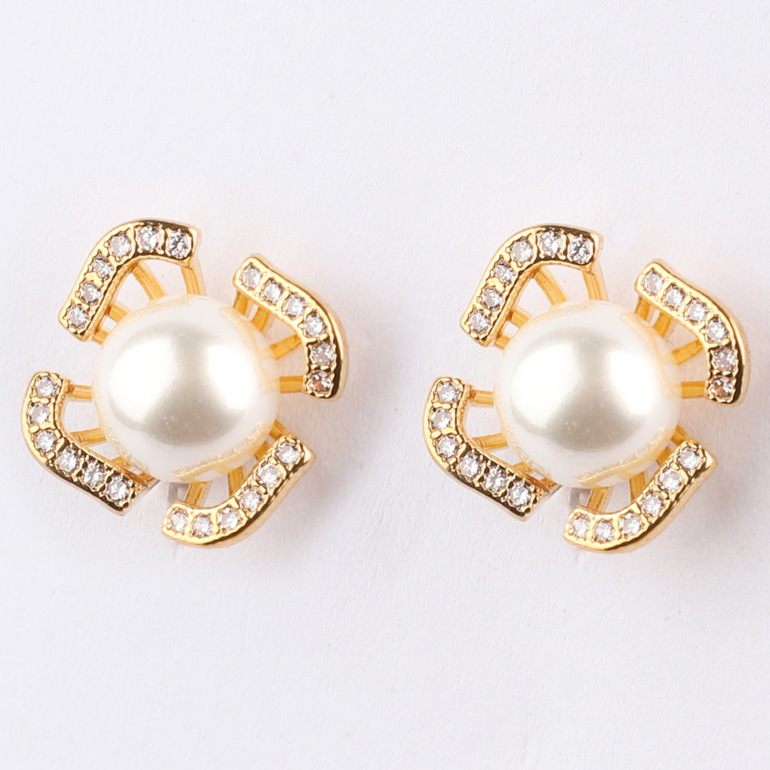 Elegant Fancy Stud Earrings