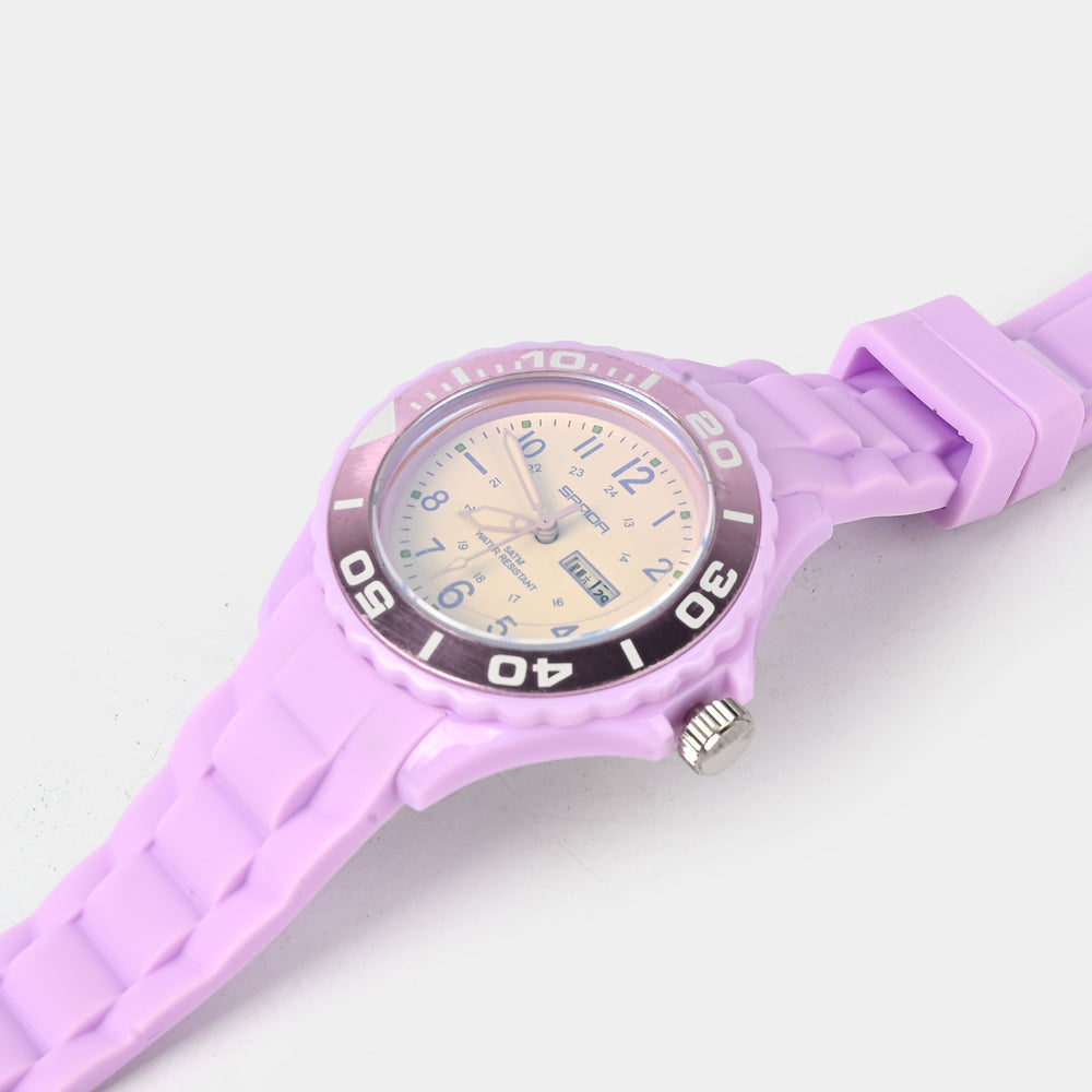 Elegant Wrist Watch For Everyday Style