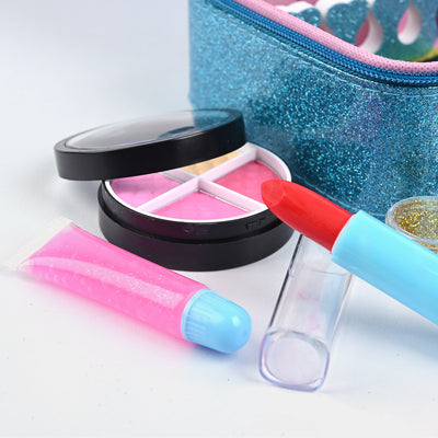 The Pretty Girl Makeup Set