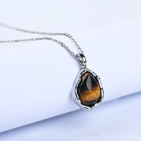 Elegant Fancy Pendant/Necklace for Girls