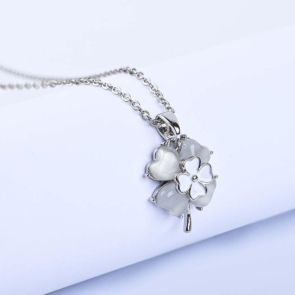 Elegant Fancy Pendant/Necklace for Girls