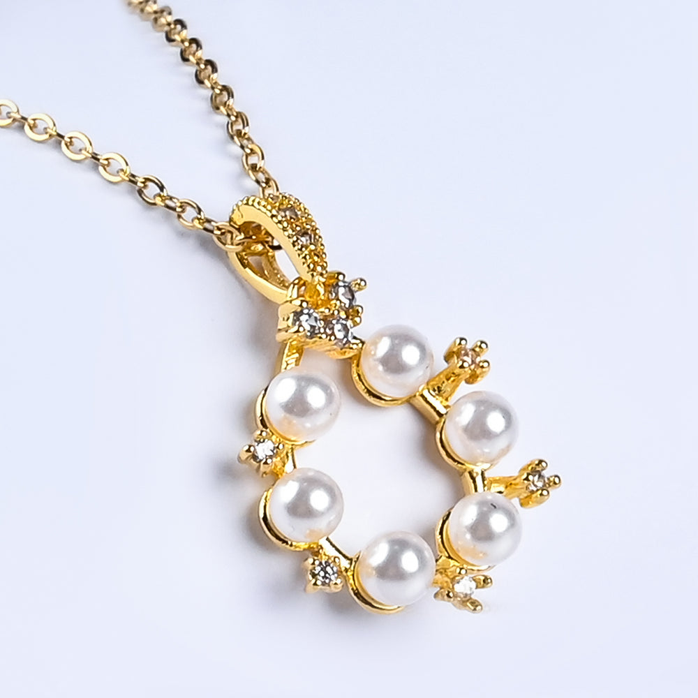 Elegant Fancy Pendant/Necklace for Girls