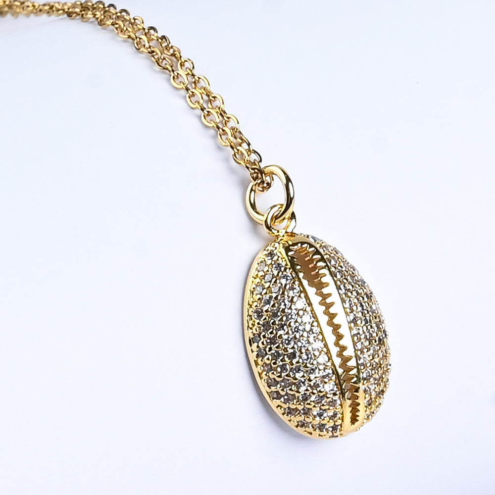 Elegant Fancy Pendant/Necklace for Girls