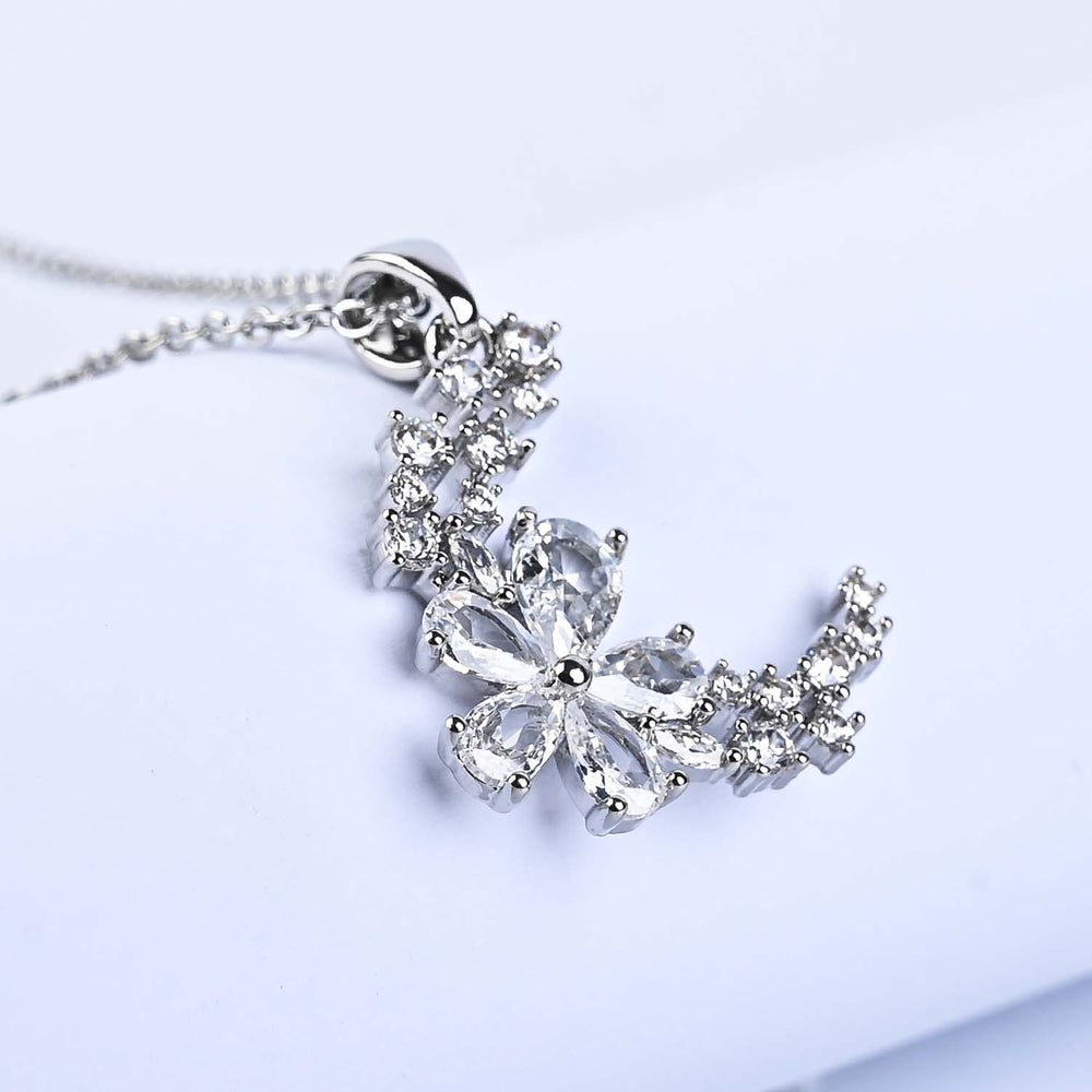 Elegant Fancy Pendant/Necklace for Girls