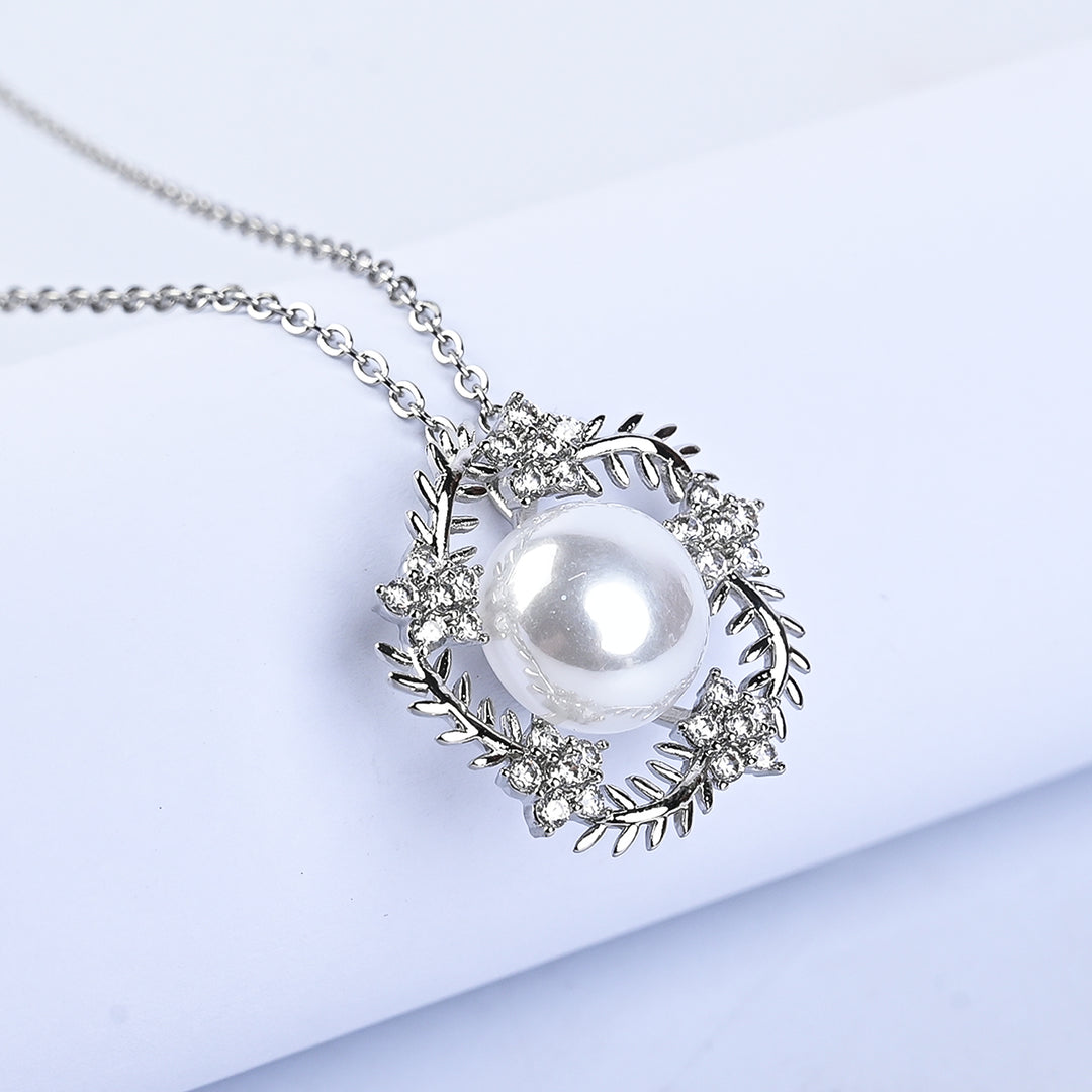 Elegant Fancy Pendant/Necklace for Girls