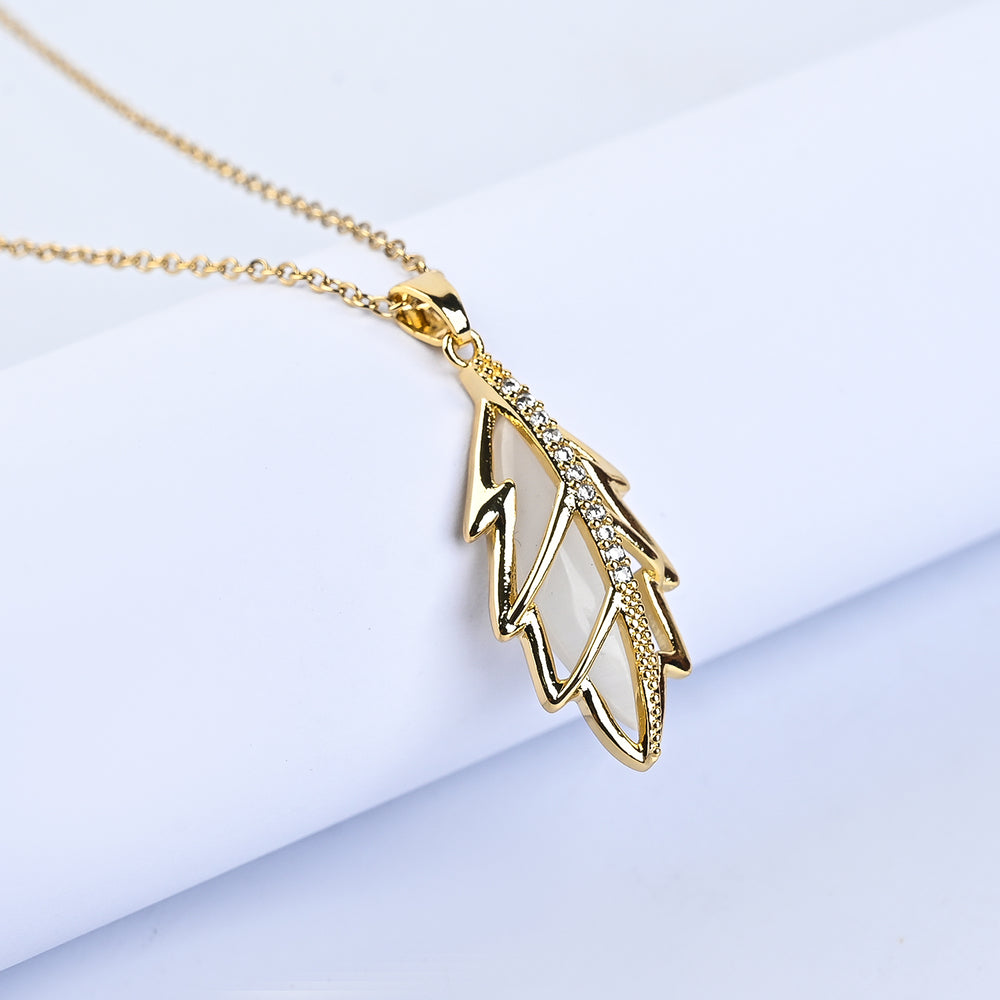 Elegant Fancy Pendant/Necklace for Girls