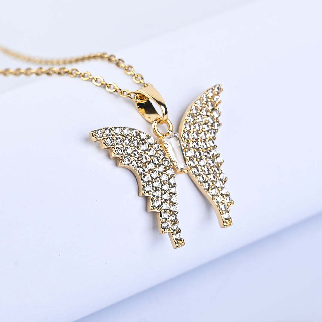 Elegant Fancy Pendant/Necklace for Girls