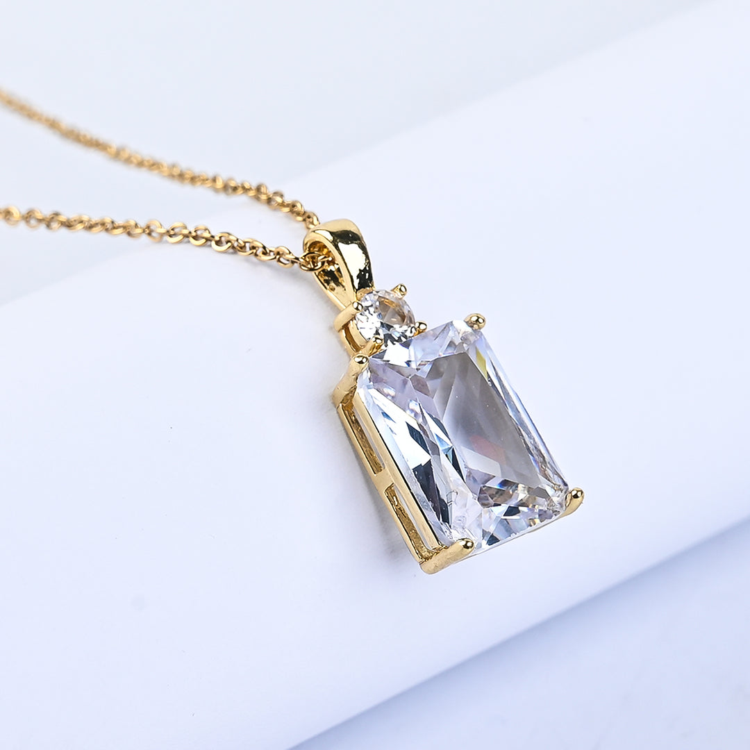 Elegant Fancy Pendant/Necklace for Girls