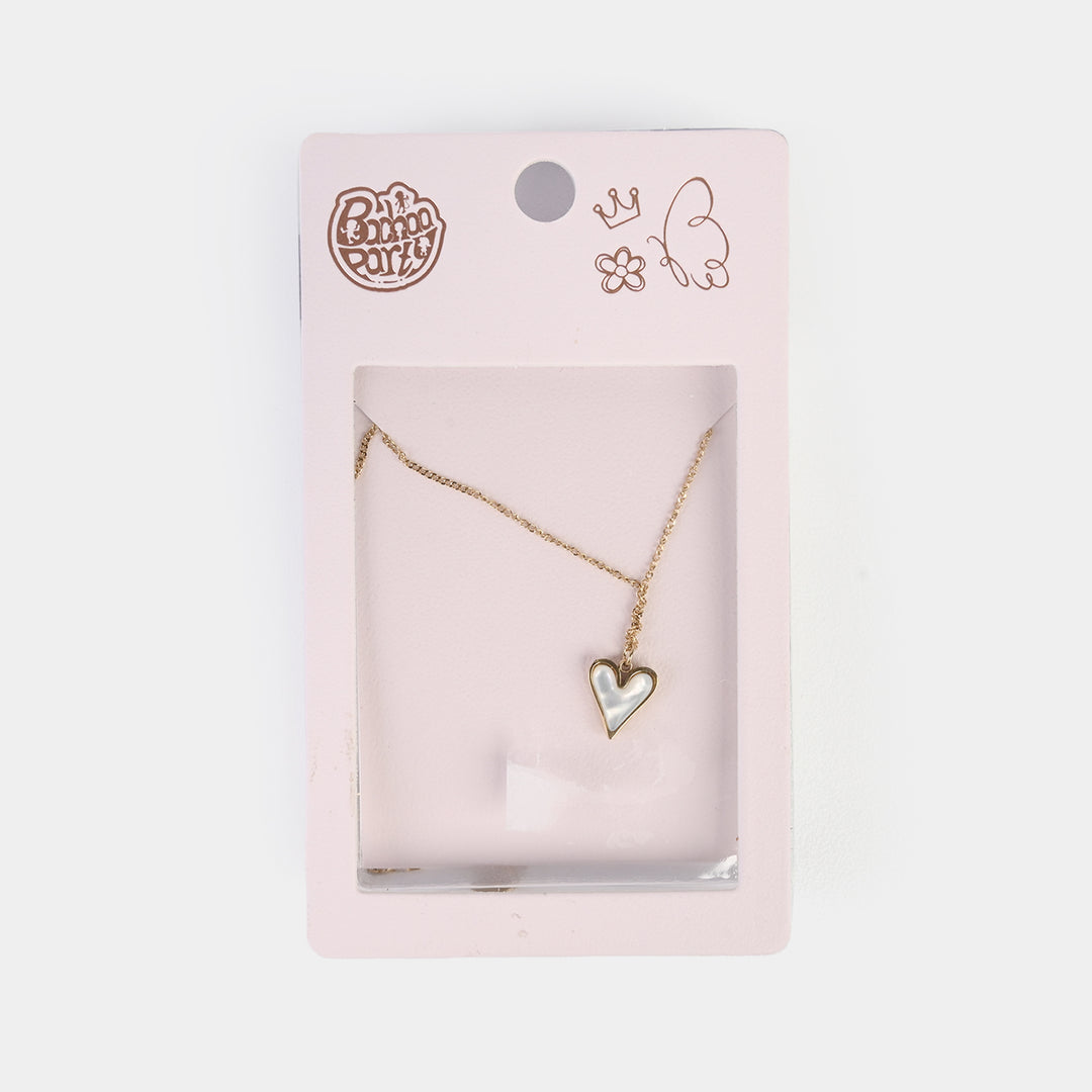 Elegant Pendant Necklace