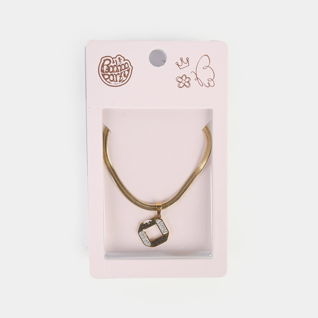 Elegant Pendant Necklace