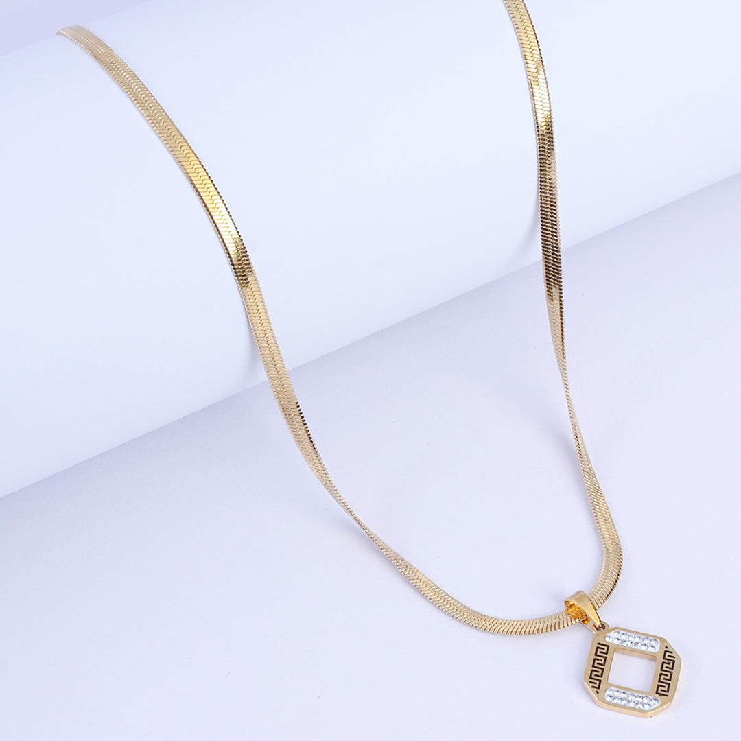Elegant Pendant Necklace