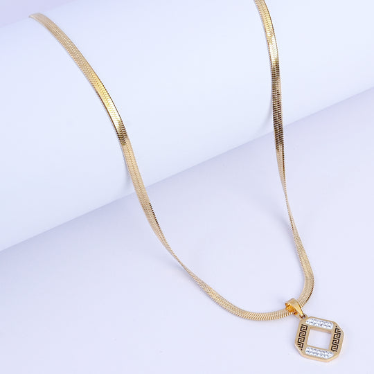 Elegant Pendant Necklace