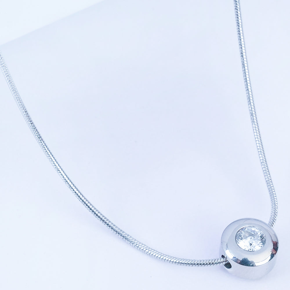Elegant Pendant Necklace
