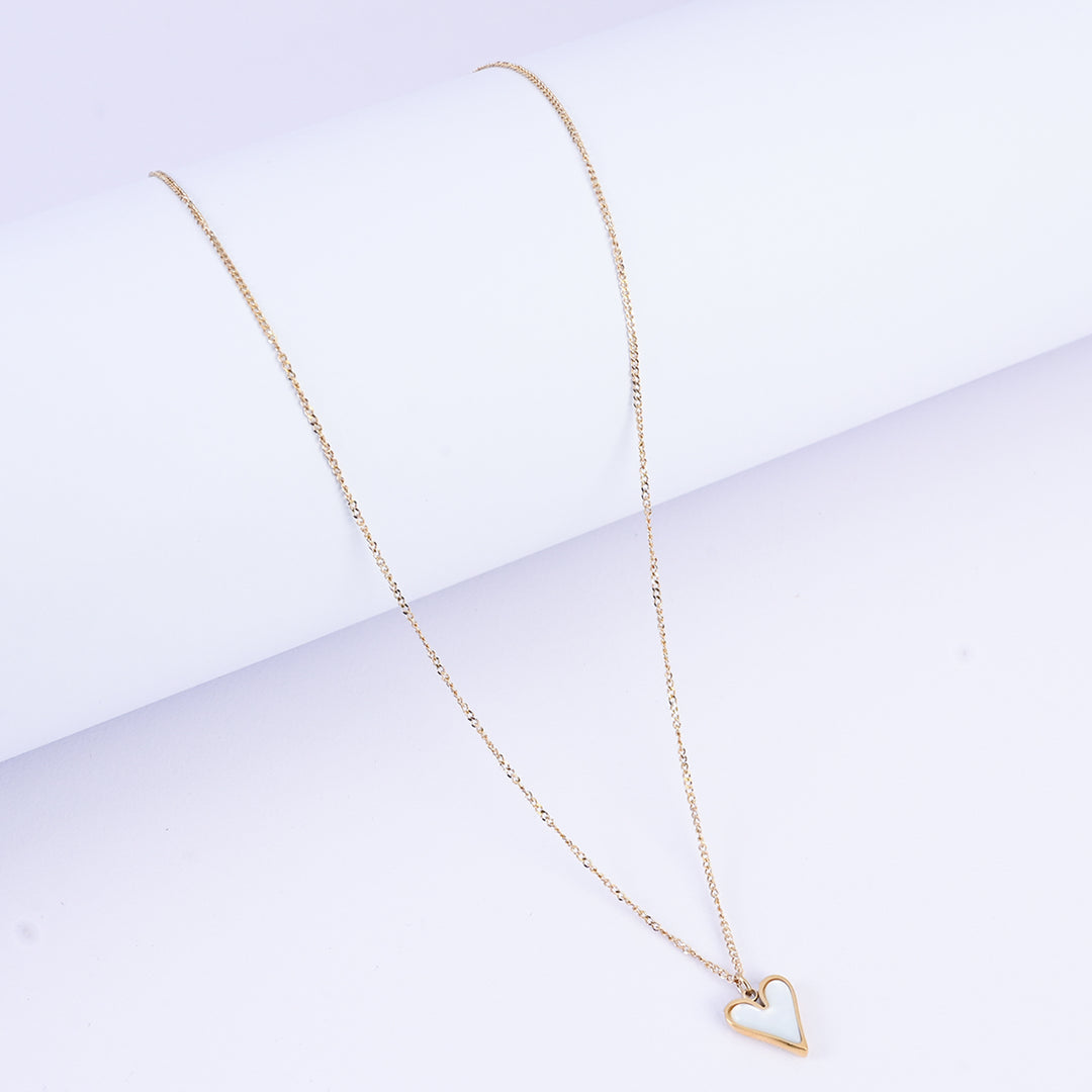 Elegant Pendant Necklace