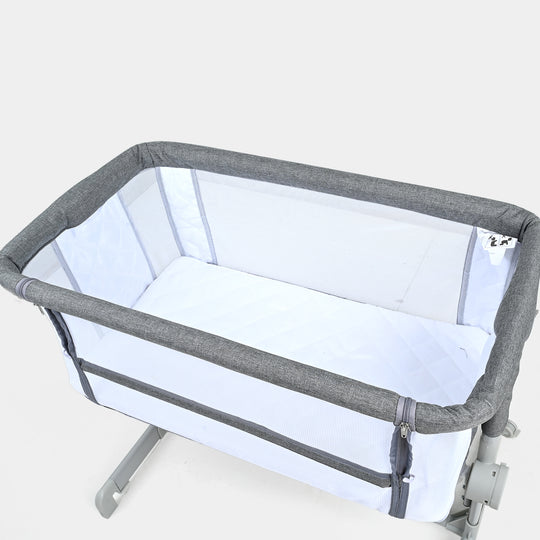 Baby Bassinet Beside Sleeper