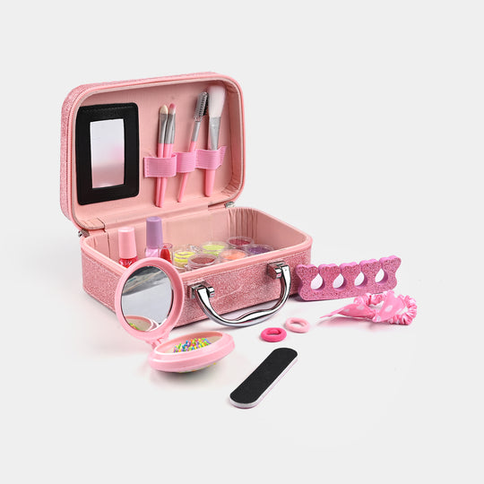 Little Makeup Kit For Girls– Safe, Stylish & Full of Fun