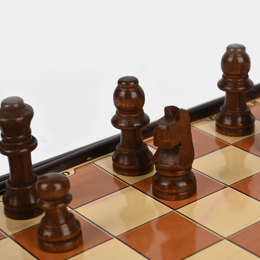 Chess Master Board Game Wooden Chess Pieces Set