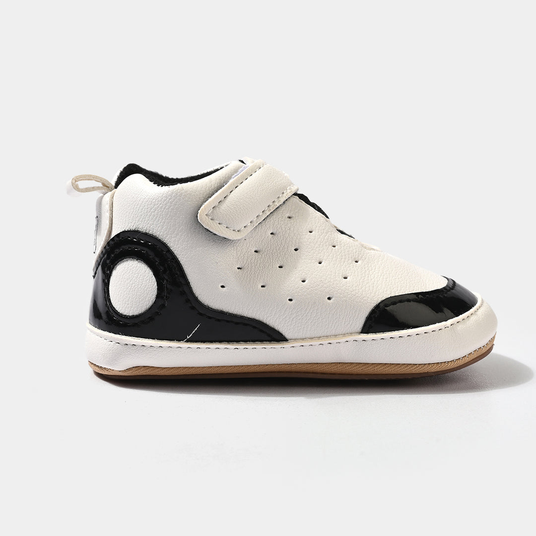 Infant Boys Shoes 6182-White/Black