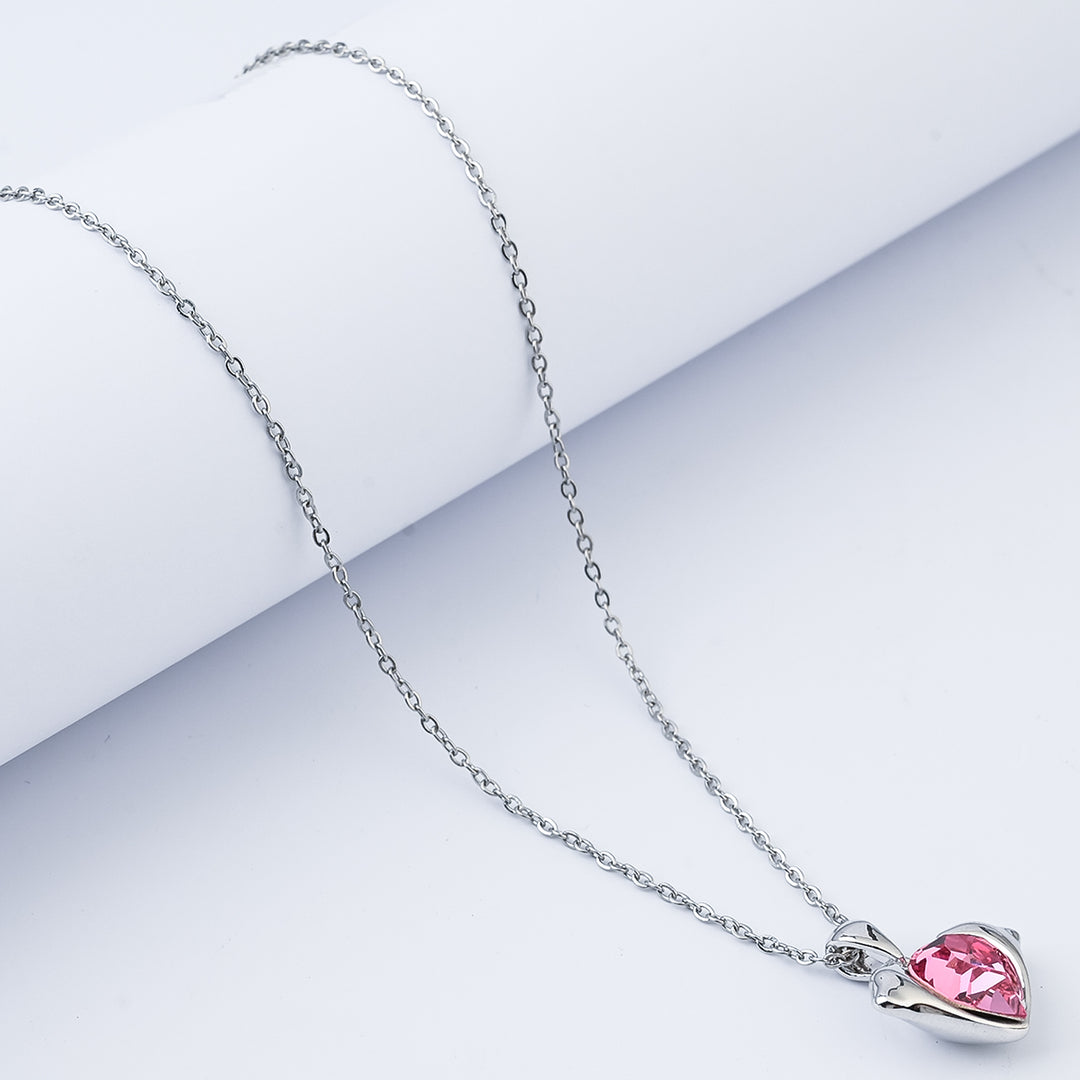 Elegant Pendant Necklace
