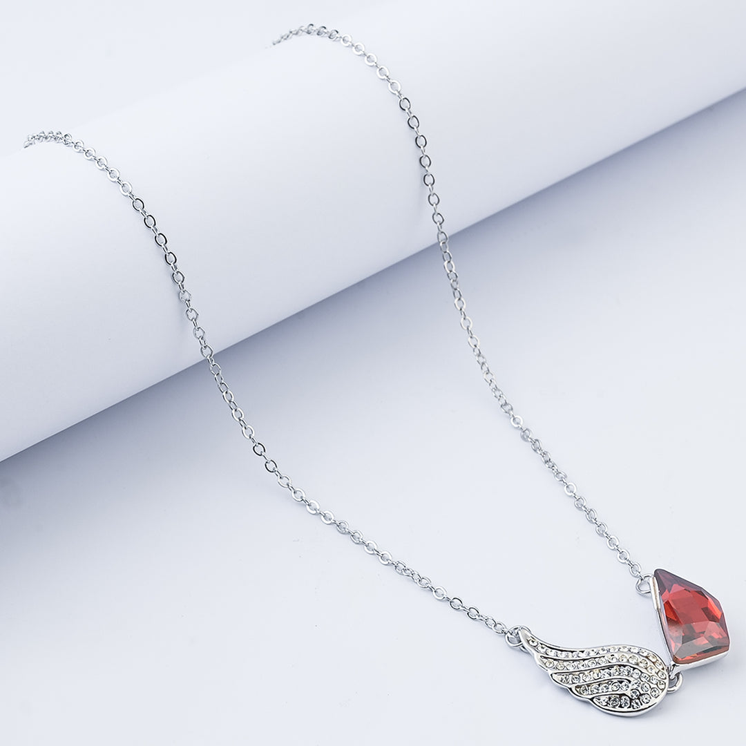 Elegant Pendant Necklace