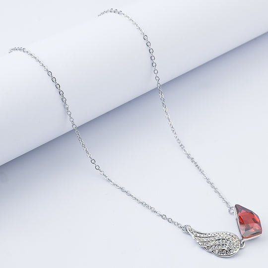 Elegant Pendant Necklace