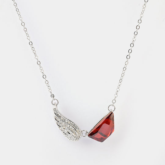 Elegant Pendant Necklace