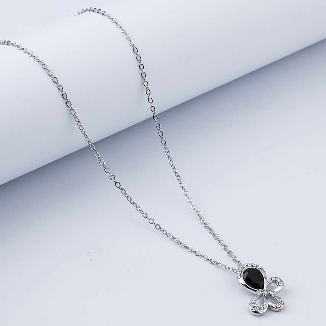 Elegant Pendant Necklace