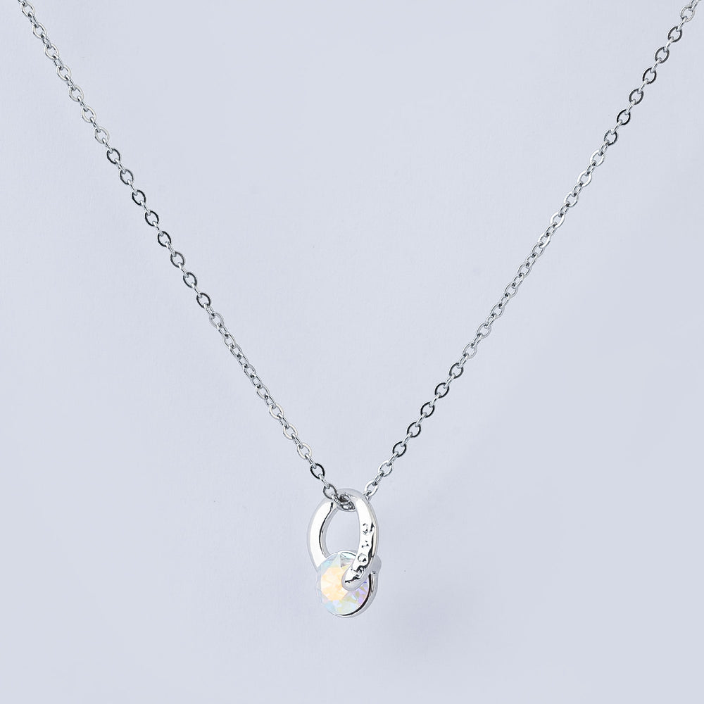 Elegant Pendant Necklace