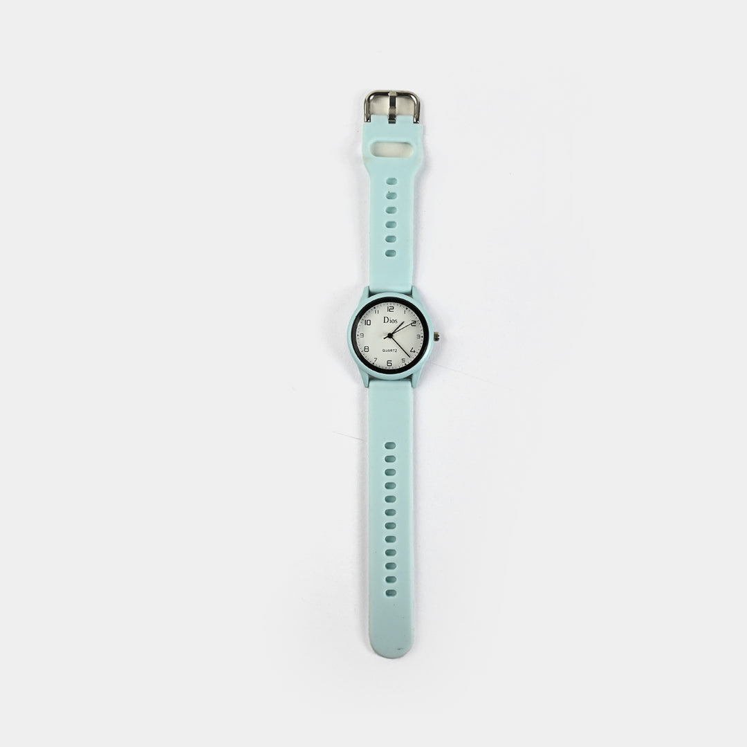 Elegant Analog Wrist Watch For Kids