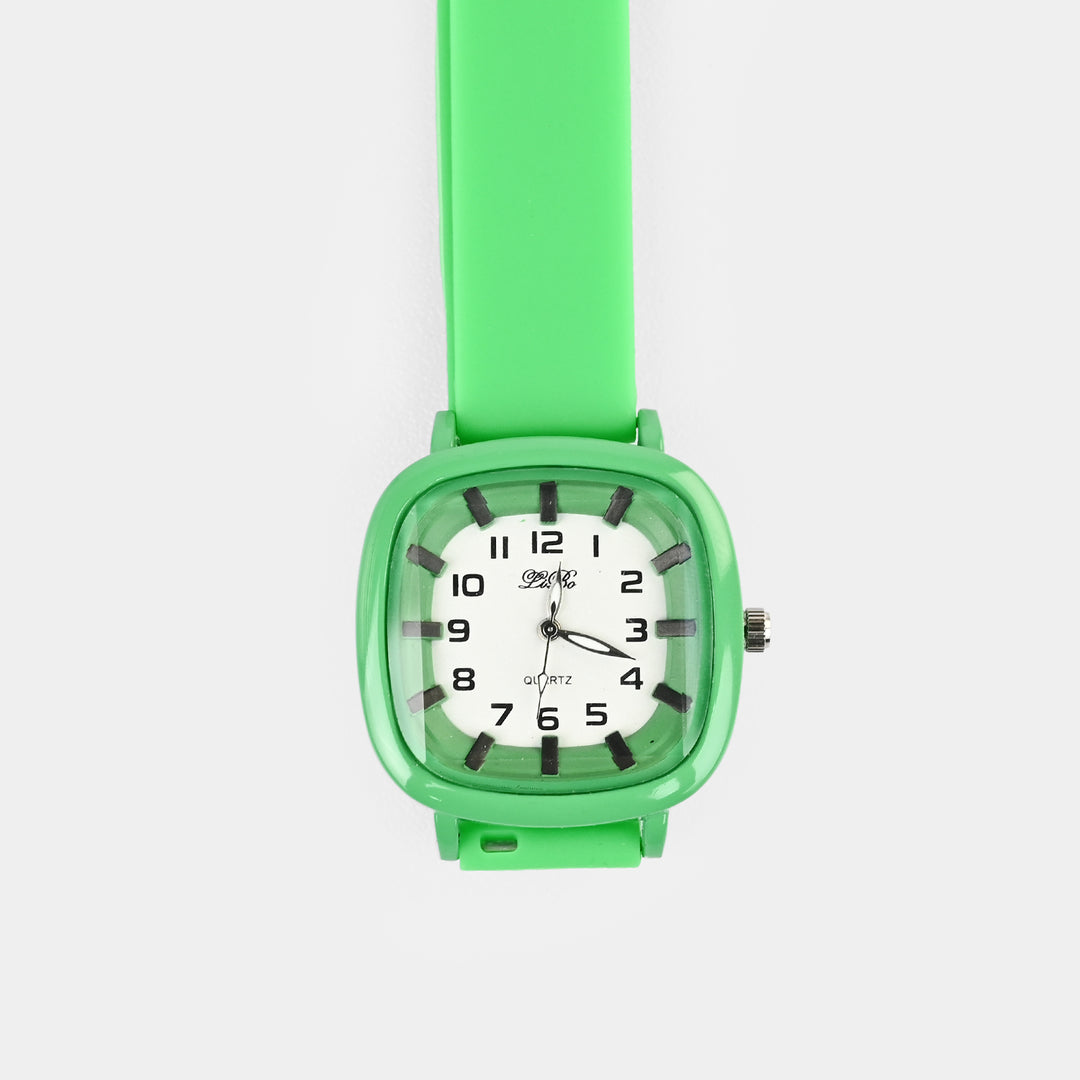 Kids Analog Wrist Watch