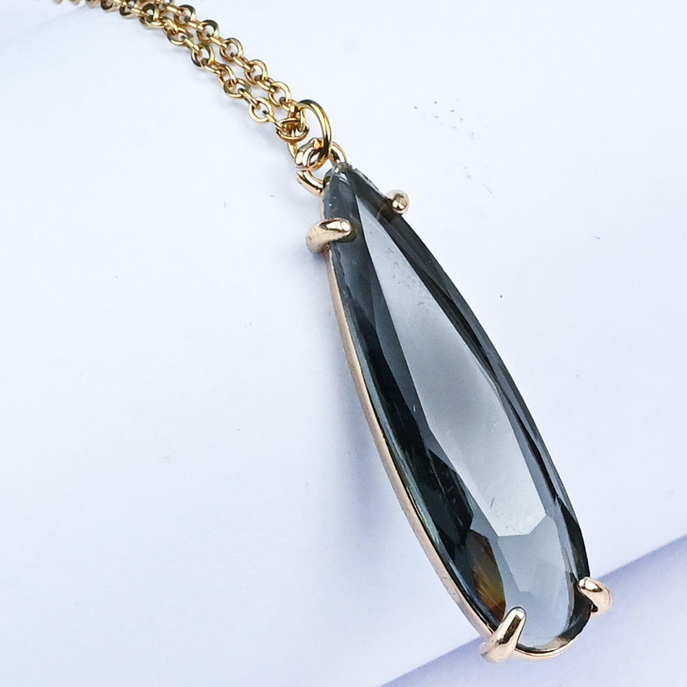 Elegant Fancy Pendant/Necklace for Girls