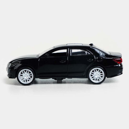 DIE-CAST MODEL PULLBACK CAR WITH LIGHT SOUND