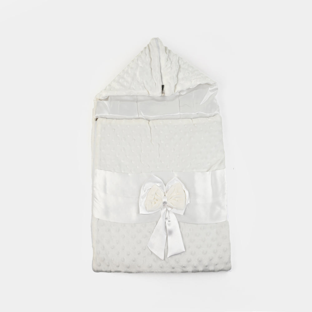 Hooded Baby Carry Nest Tie Bow