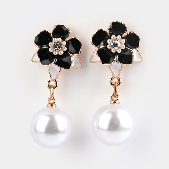 Elegant & Charming Earrings For Girls