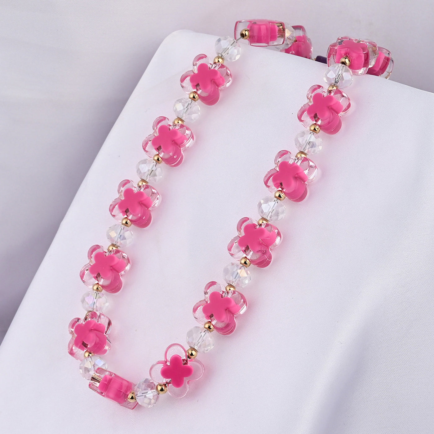 ELEGANT FANCY NECKLACE FOR GIRLS