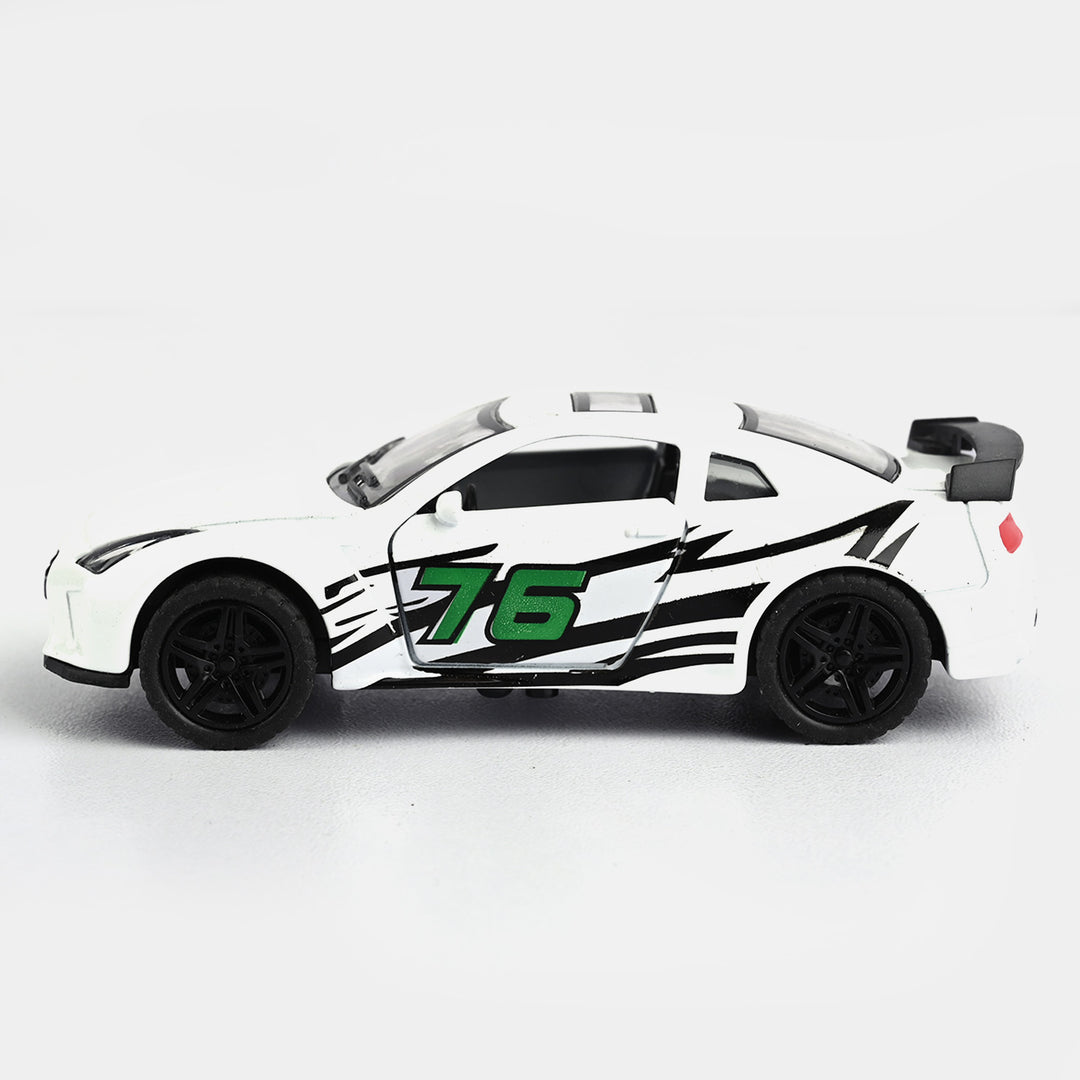 DIE-CAST MODEL PULLBACK CAR WITH LIGHT SOUND