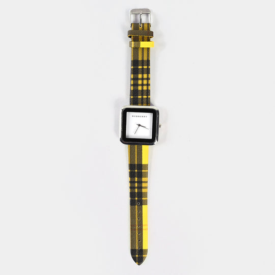 Stylish Check Strap Analog Wrist Watch For Girls