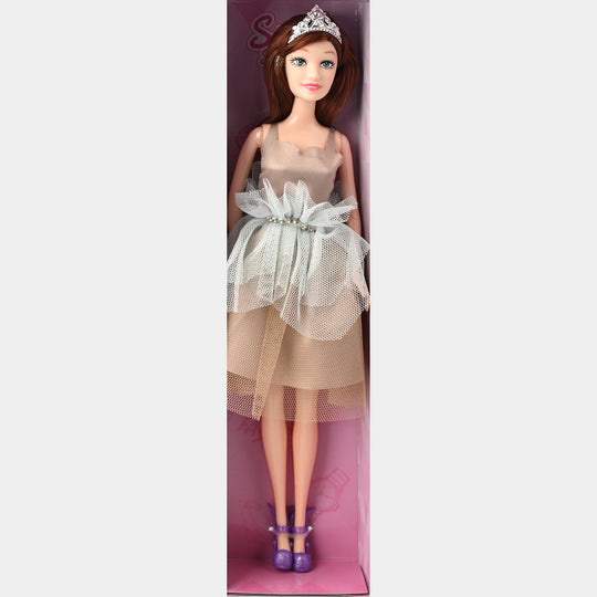 Starry Sky Doll – Elegant Silver Tulle Fashion Edition