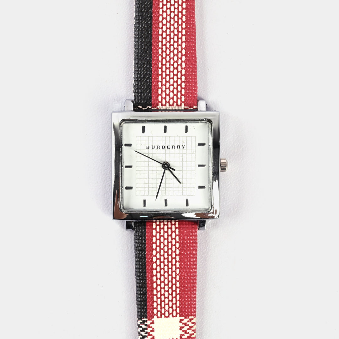 Stylish Check Strap Analog Wrist Watch For Girls