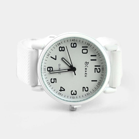 Elegant Analog Wristwatch For Girls