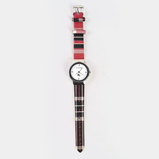 Stylish Check Strap Analog Wrist Watch For Girls