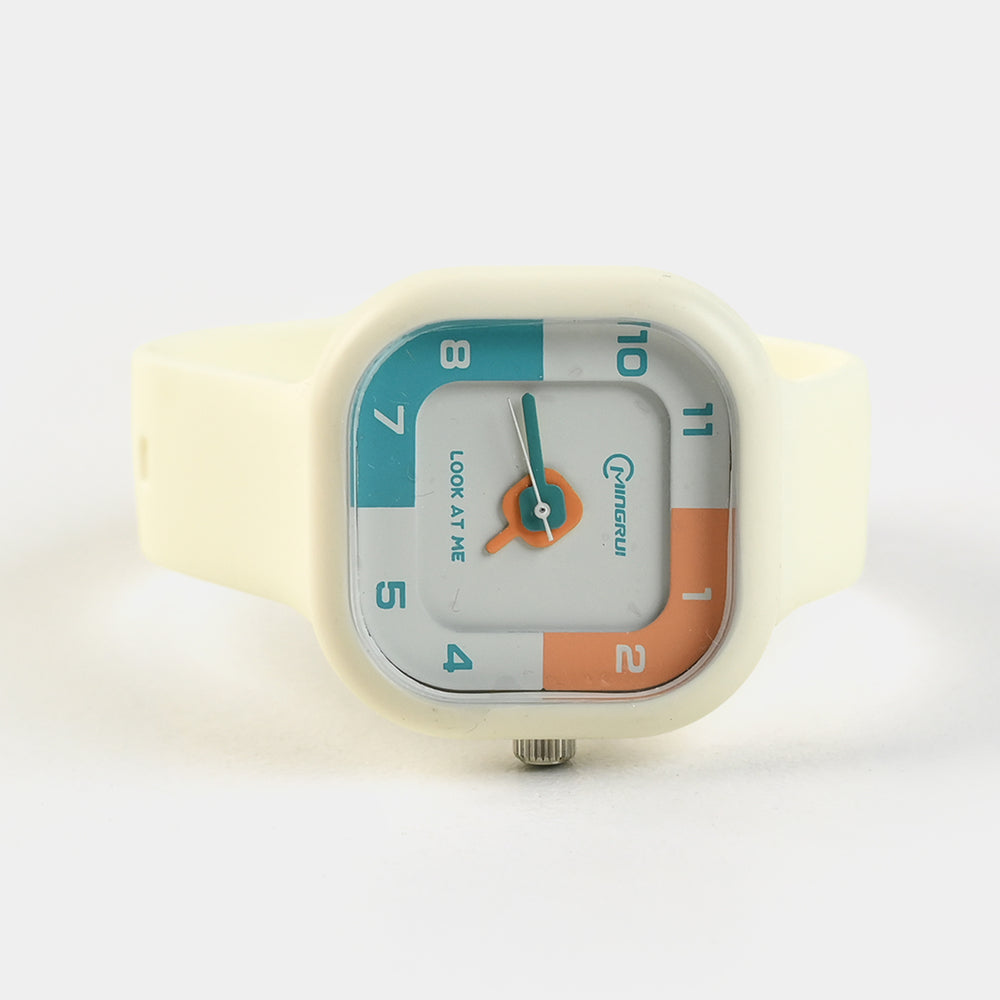 Elegant Analog Wristwatch