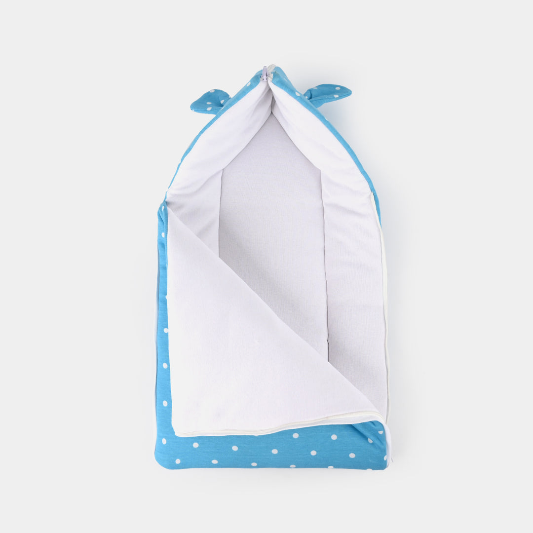 Hooded Carry Nest Printed | 0M+