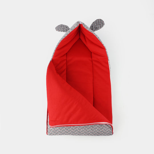 Hooded Carry Nest Printed | 0M+