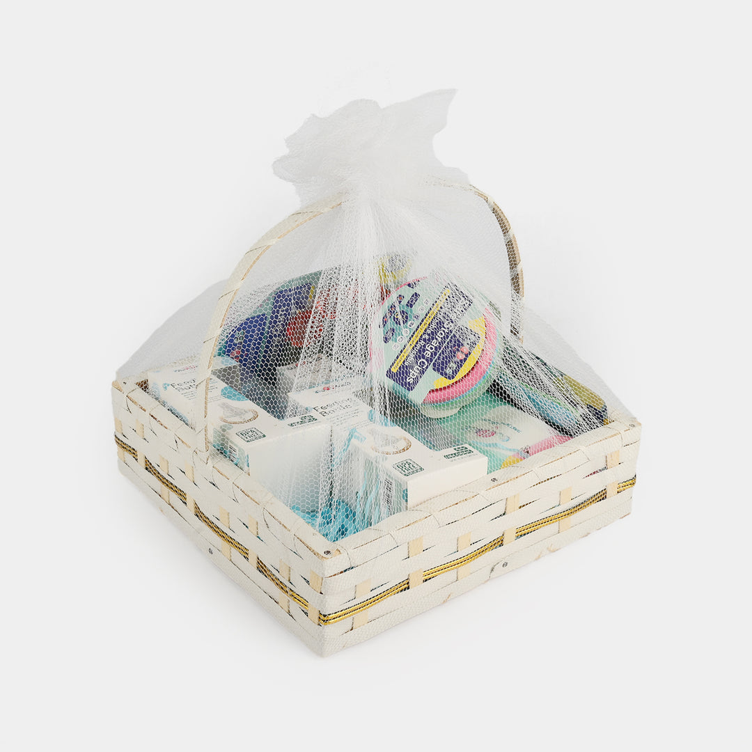 CUDDLES SET BABY GIFT BASKET
