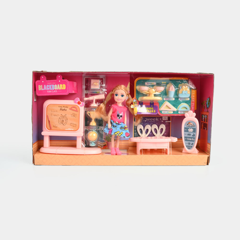 Sparkle Bella Fun Play House Doll Set