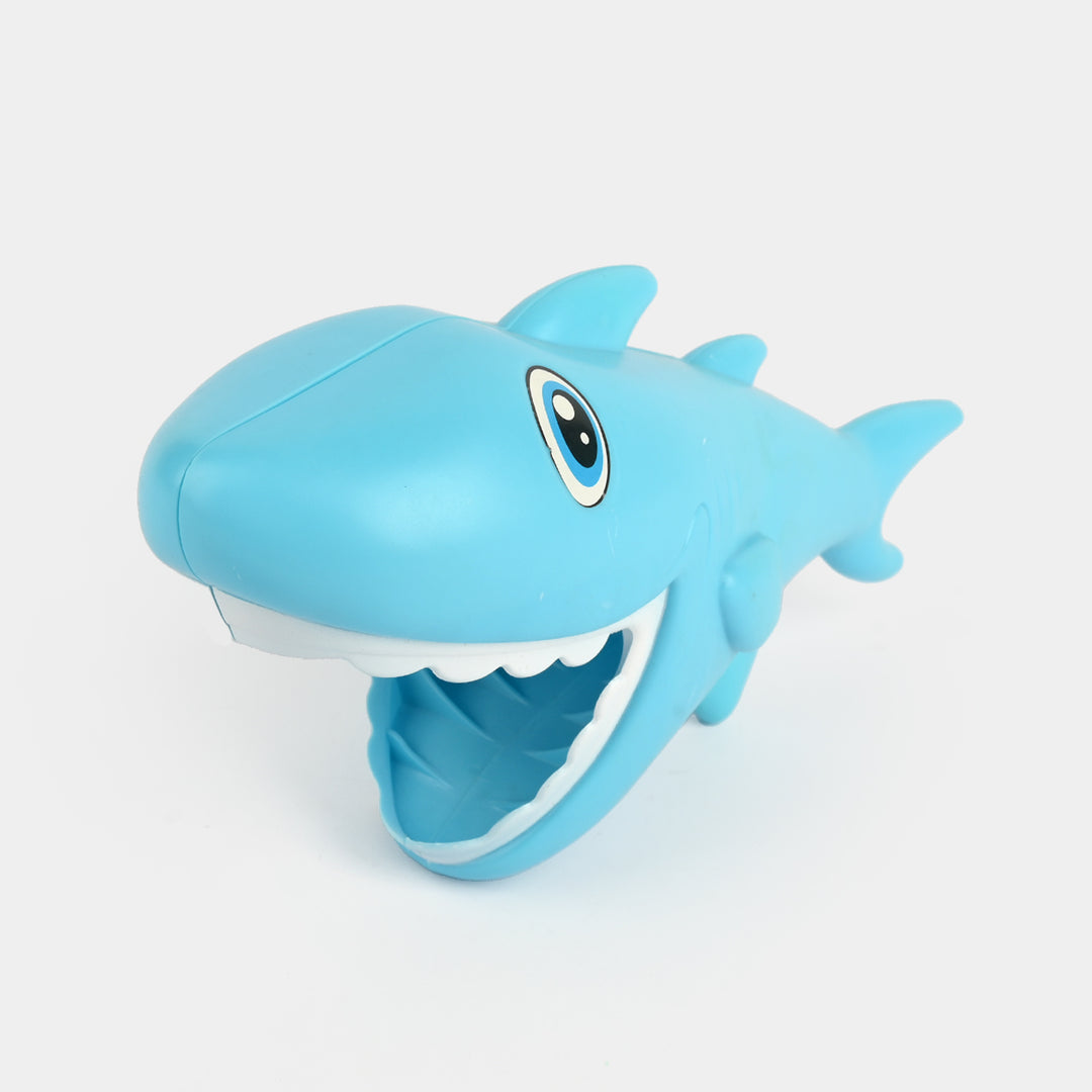 Shark Catch & Grab Ball Toy
