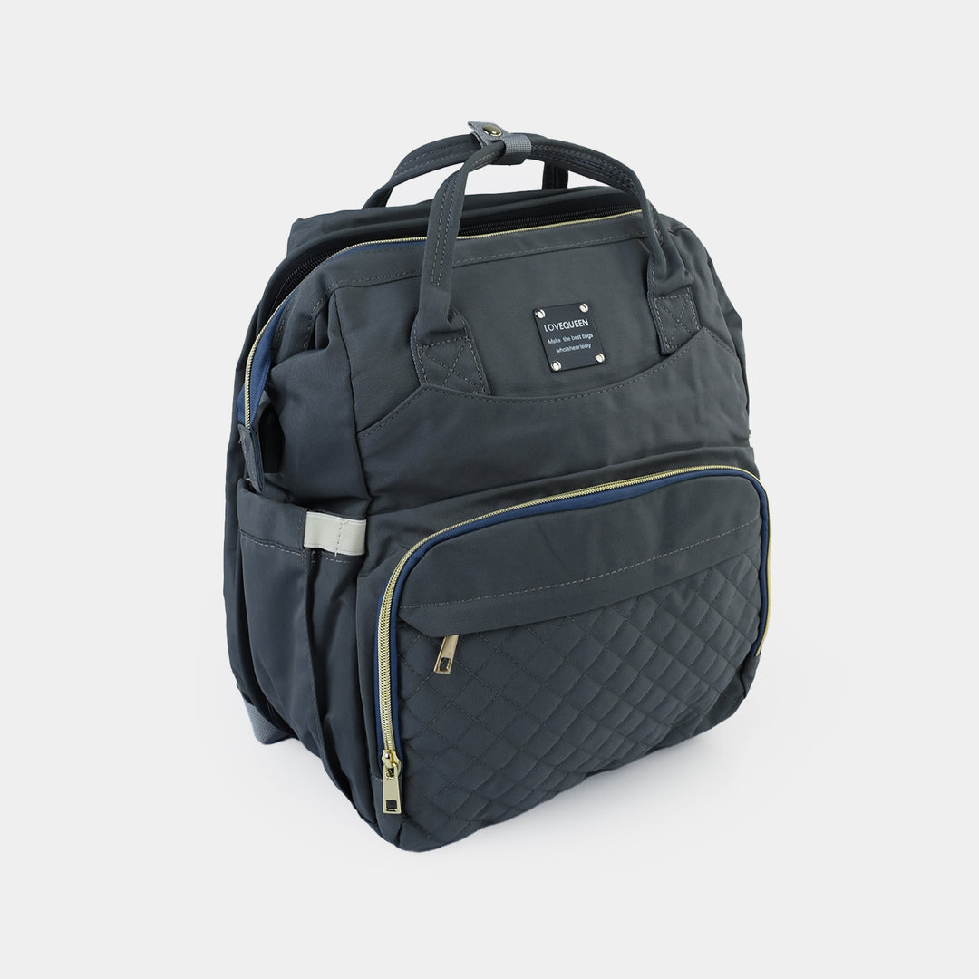 2-in-1 Foldable Diaper Backpack with Expandable Bassinet