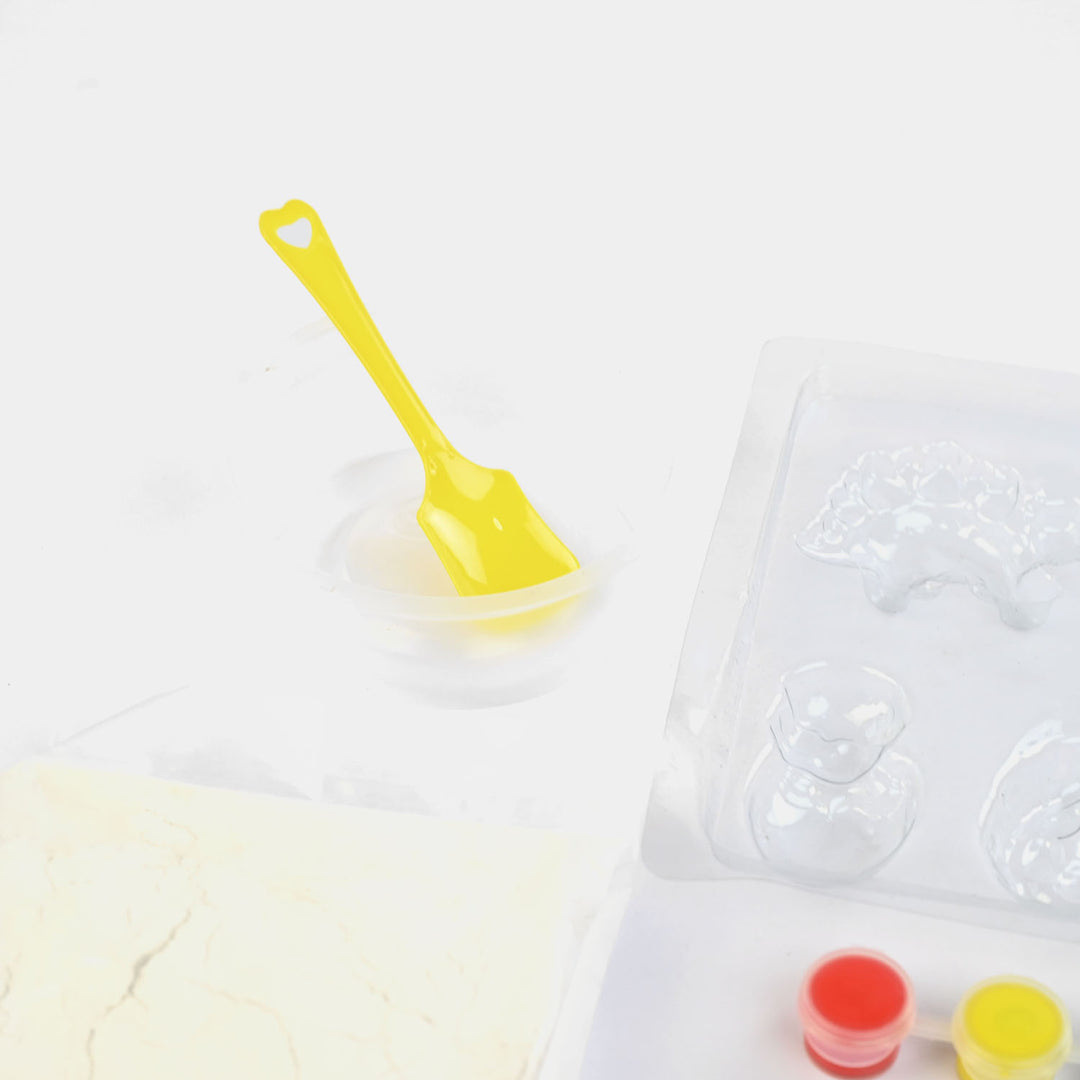 DIY Mould & Paint Set Dinosaur