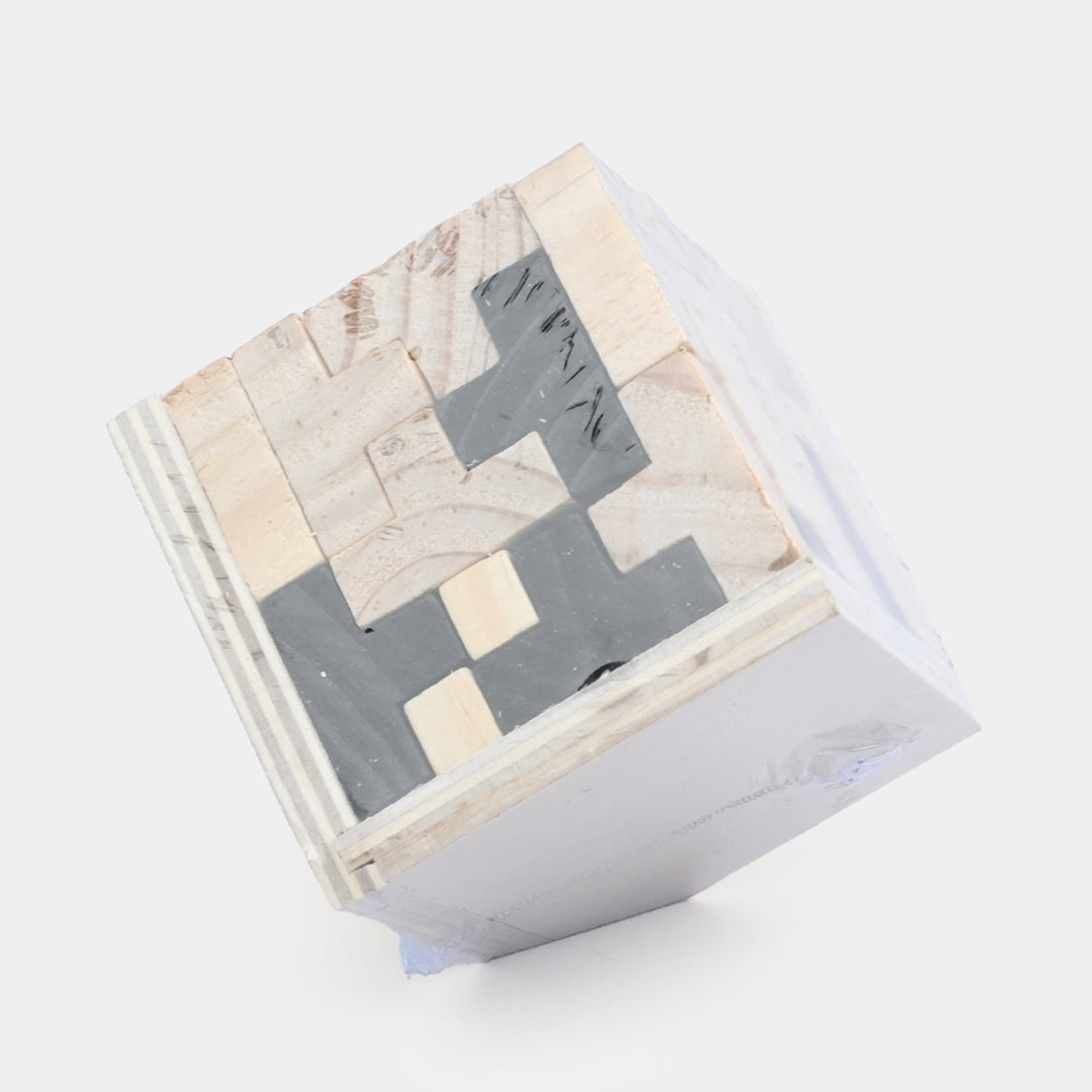 Wooden 3D Soma Cube Logic Puzzle Toy for Kids